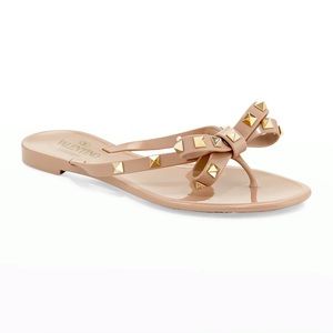 💥 SOLD💥 Valentino Garavani PVC Thong (Poudre)